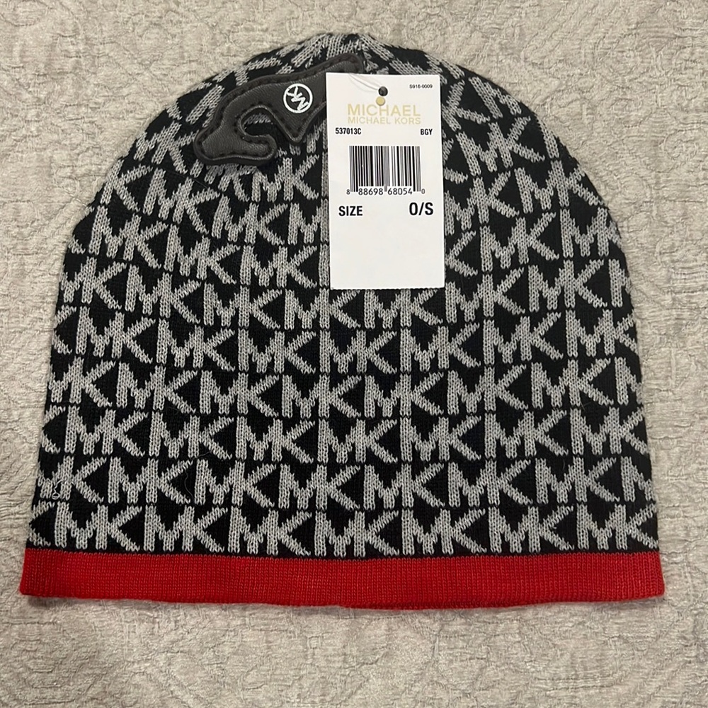 Michael Kors winter hat NWT